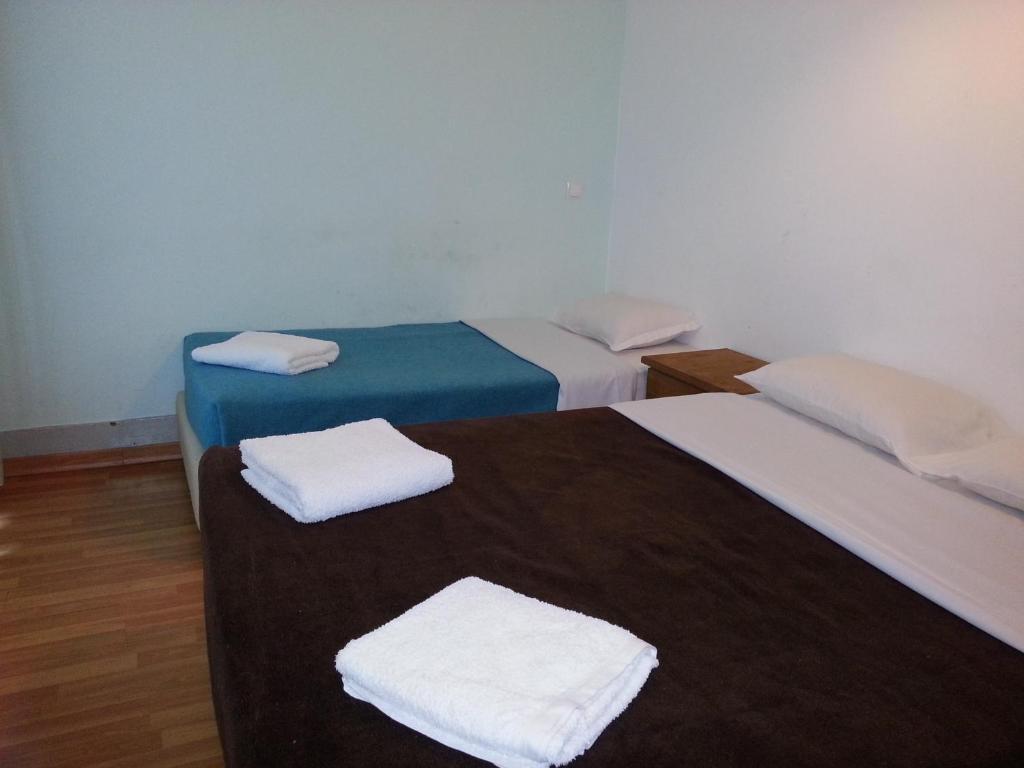 City Centre Anjos Guesthouse Lisboa Rum bild